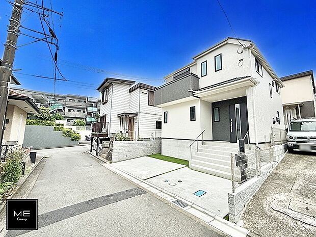 【前面道路含む現地写真】■家族とのお出かけが楽しくなる環境です