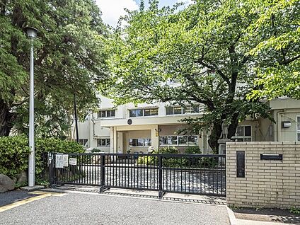 横浜市立中和田中学校 1300m(17分)