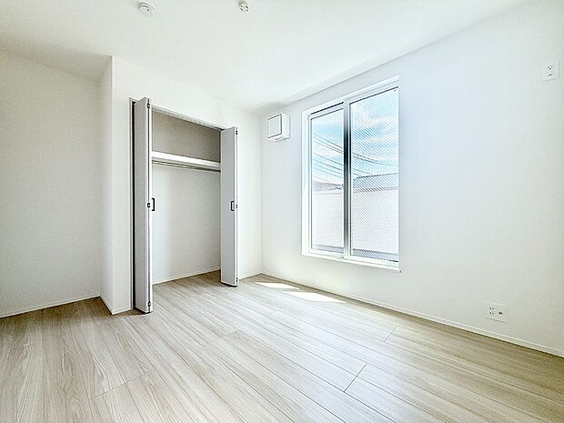 【リビング以外の居室】1号棟 ■機能的で使いやすいお部屋で毎日を快適に
