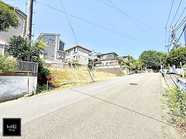 【前面道路含む現地写真】■新しい住まい、街の新しい風景