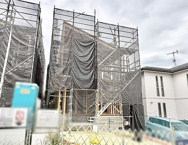 【現地外観写真】3号棟 ■暮らしを彩る充実した設備仕様が備わった住まい