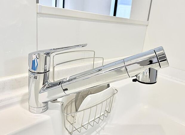 【浄水器】■清潔でおいしい水を手軽に供給してくれます
