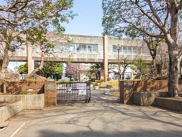 相模原市立上溝中学校(約1,300m・徒歩17分)