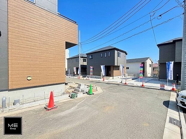 【前面道路含む現地写真】■新しい住まい、街の新しい風景