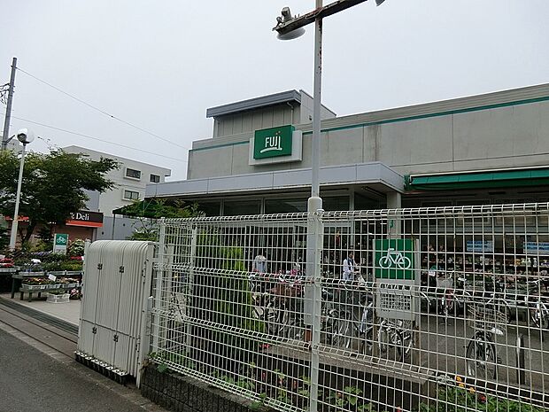 FUJI 鵠沼店(約400m・徒歩5分)