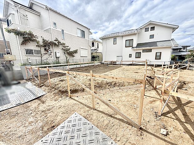 【現地外観写真】C号棟  ■新しい暮らしが始まる場所で、家族の絆を深める