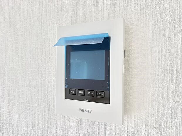【TVモニター付インターフォン】■訪問者を確認できて安心感が増します