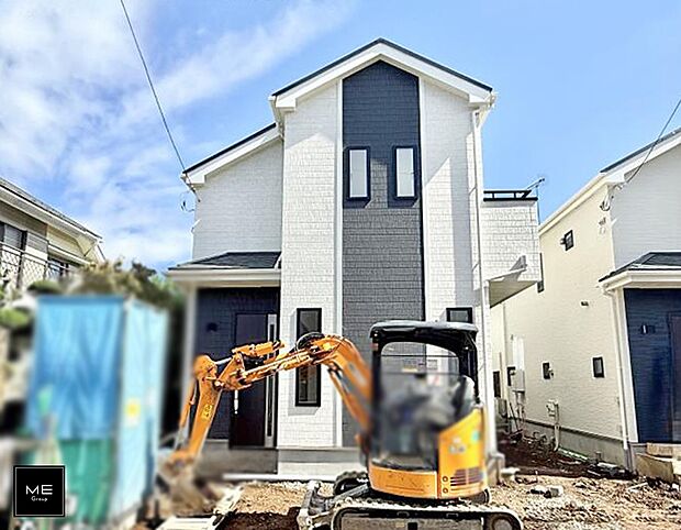 【現地外観写真】A号棟 ■暮らしを豊かにする充実した仕様設備で快適に