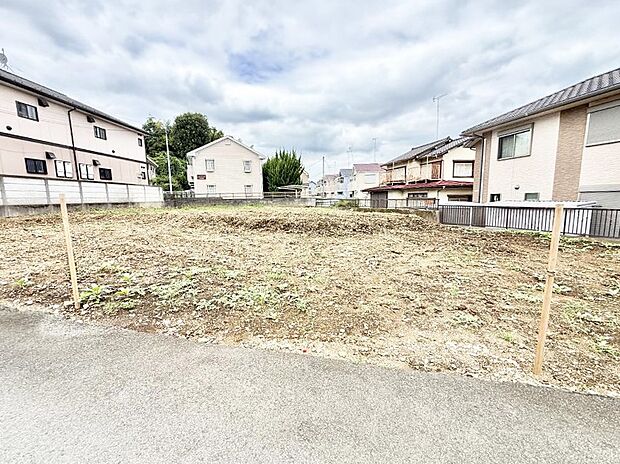 【現地外観写真】2号棟 ■新しい暮らしが始まる場所で、家族の絆を深める