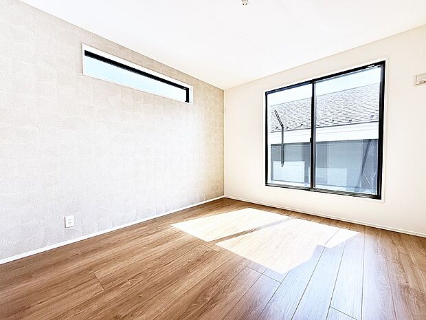 【リビング以外の居室】A号棟 ■落ち着いた雰囲気のお部屋で心が安らぐ空間