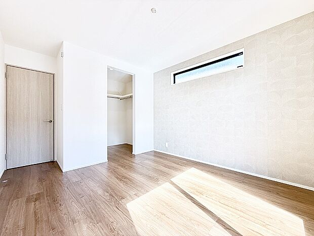 【リビング以外の居室】A号棟 ■シンプルで使いやすい空間がスッキリ感じられます