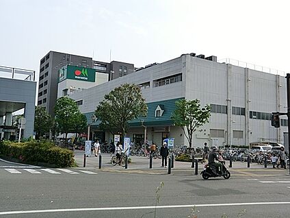 マルエツ 瀬谷店 750m(10分)
