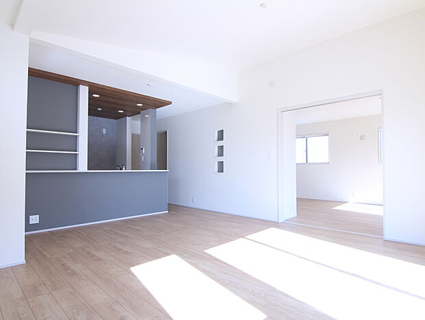 【現地(11/16)】◎工事が進み、基礎が出来上がってきております!◎