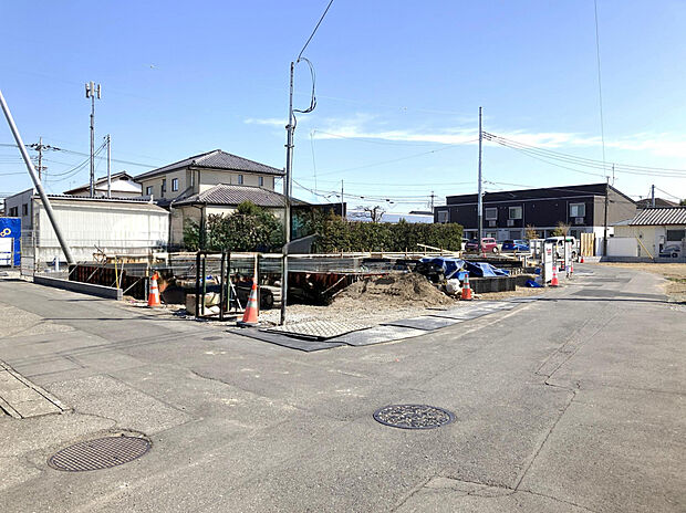 【現地(3/1)】◎着工しました!基礎工事が順調に進んでおります!◎