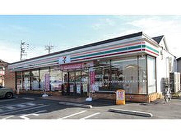 セブンイレブン(約600m)