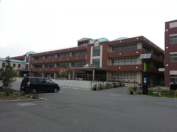 三島市立北小学校（約1,120m）