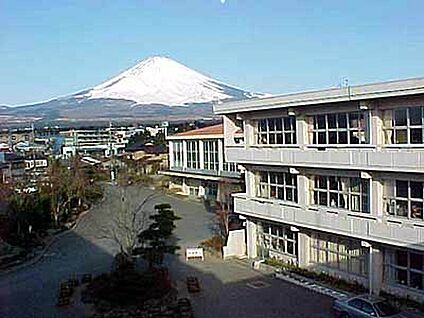 御殿場市立南中学校 1950ｍ