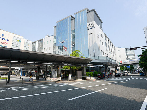 阪急伊丹駅（約4,400m）