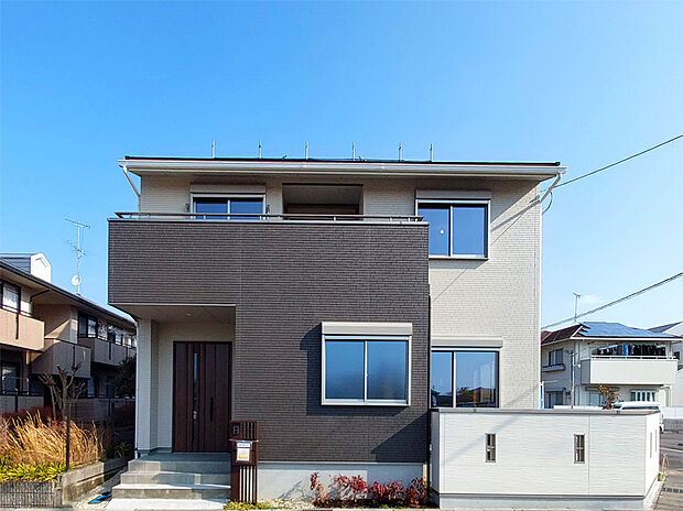 1号地 外観正面