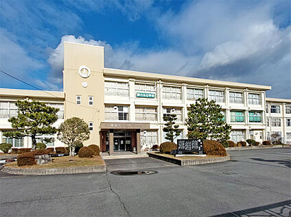 綾野小学校 約1040ｍ(徒歩13分)