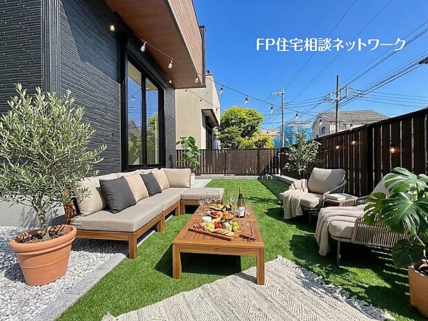 ■庭■本画像はAIがCGで家具作成しており、実際の現地に家具は設置されておりません。また、販売価格に家具、小物等は含まれておりません。