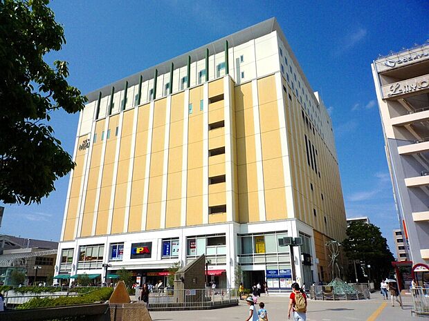 新百合丘オーパ(約1,400m)