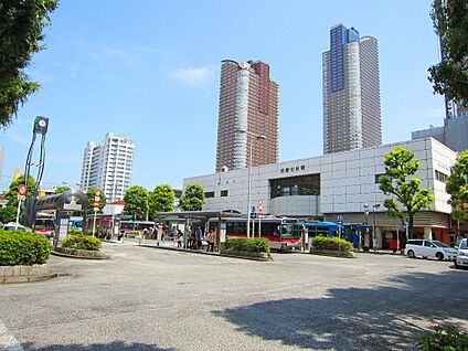 武蔵小杉駅 1300m(17分)