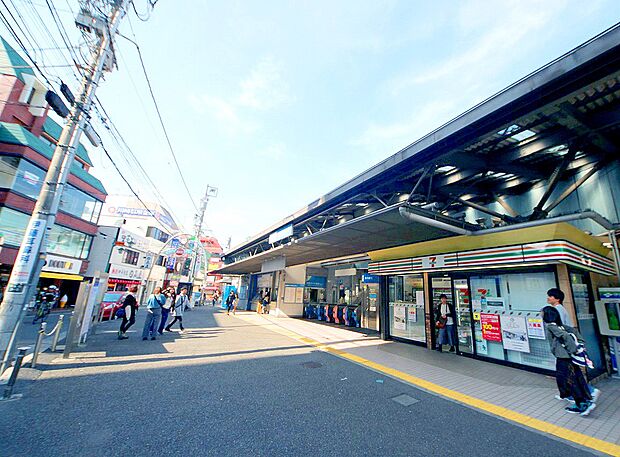 読売ランド前駅（約650m・徒歩9分）