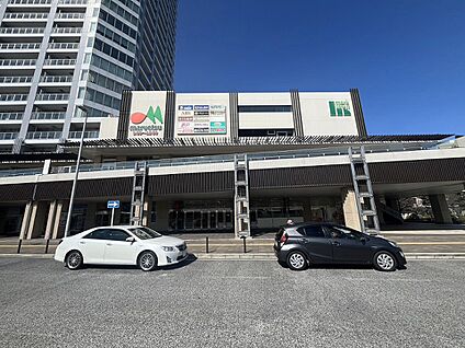 長津田マークタウン 800m(10分)