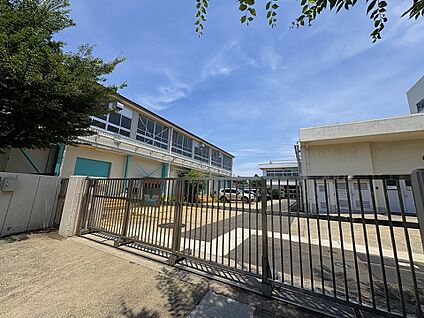 新吉田第二小学校 1200m(15分)