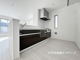 高津駅　徒歩20分　◆1/26（月）～2/1（日）は見学会♪  ◆現地見学予約はフリーダイヤルまで！ その他