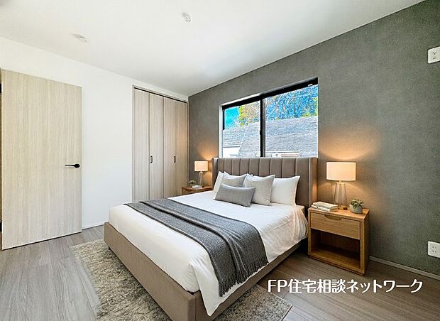 【洋室】■洋室■本画像はAIがCGで家具作成しており、実際の現地に家具は設置されておりません。また、販売価格に家具等は含まれておりません。