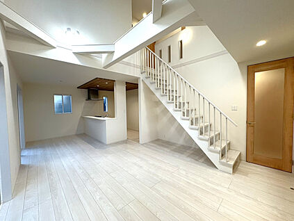 リビング　(2)号棟　2025年12月撮影