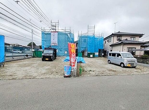 資料請求やご案内も即日対応いたします♪同じ施工例の物件見学や、完成イメージプレゼンテーションも承っております。どのような建物が建つか、間取りの広さは？など気になる点を一つ一つご説明させていただきます。