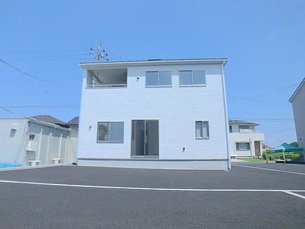【類似外観同仕様】本物件は同仕様の参考外観となります!