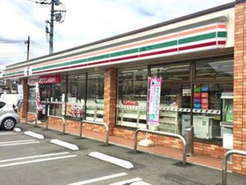 セブンイレブン越谷弥十郎店まで500m 　徒歩7分