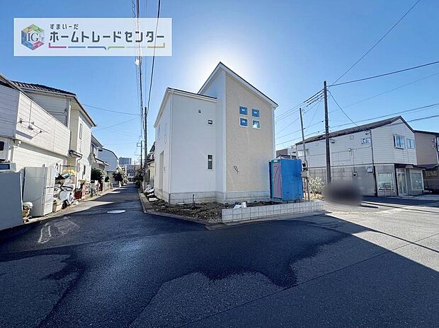 資料請求やご案内も即日対応いたします♪同じ施工例の物件見学や、完成イメージプレゼンテーションも承っております。どのような建物が建つか、間取りの広さは?など気になる点を一つ一つご説明させていただきます。