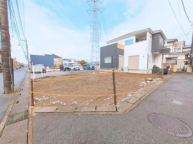 資料請求やご案内も即日対応いたします♪同じ施工例の物件見学や、完成イメージプレゼンテーションも承っております。どのような建物が建つか、間取りの広さは？など気になる点を一つ一つご説明させていただきます。