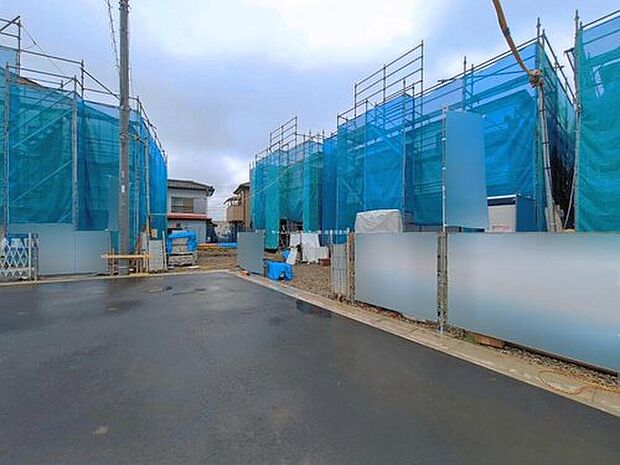土日のご予約はもちろん、平日やお仕事のお時間に合わせてのご案内も実施しています。まずはお客様のご都合をお伺いさせて頂き、それに合う形で物件のご紹介をさせていただきます。お気軽にお問い合わせください。