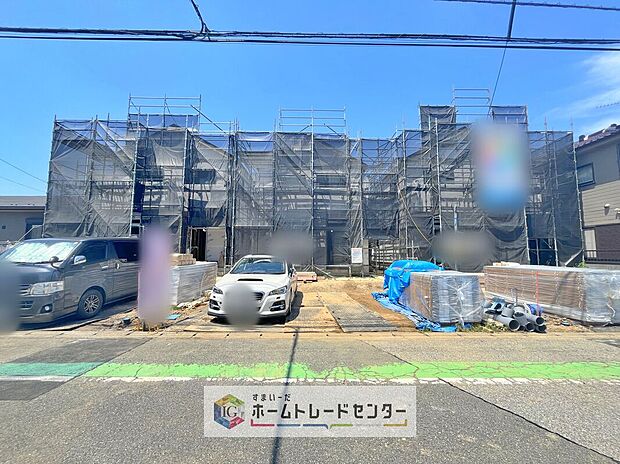 どのような建物が建つか、間取りの広さはどうかなど、気になる点は丁寧にご説明いたします。資料請求やご案内は即日対応いたします。土日や平日、お仕事終わりの時間など、ご都合に合わせてご案内いたします。