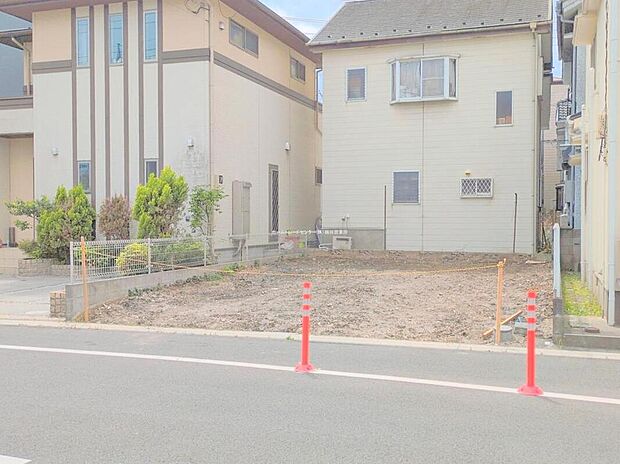 資料請求やご案内も即日対応いたします♪同じ施工例の物件見学や、完成イメージプレゼンテーションも承っております。どのような建物が建つか、間取りの広さは？など気になる点を一つ一つご説明させていただきます。