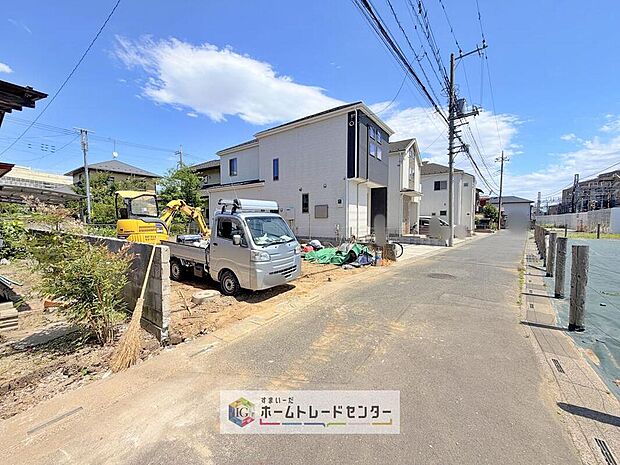 モデルハウスのご案内や、仕様や色の説明も細かくさせていただきます。弊社は飯田グループホールディングス唯一の販売専門会社になるので、細部まで説明いたします。もちろん住宅ローンのご相談だけでも大丈夫です。