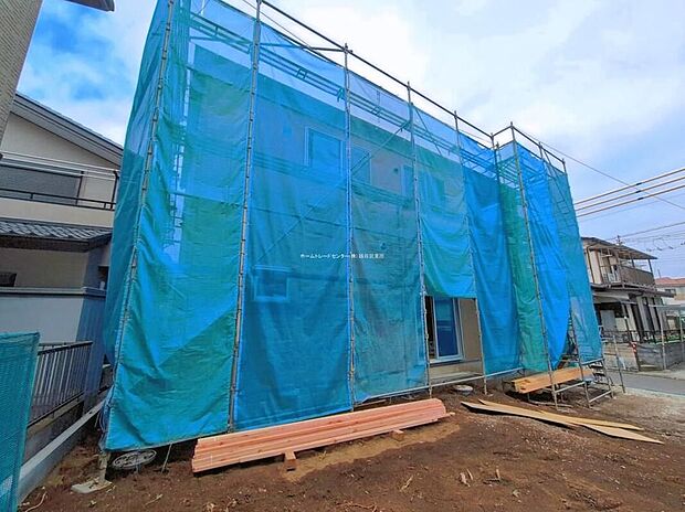資料請求やご案内も即日対応いたします♪同じ施工例の物件見学や、完成イメージプレゼンテーションも承っております。どのような建物が建つか、間取りの広さは?など気になる点を一つ一つご説明させていただきます。