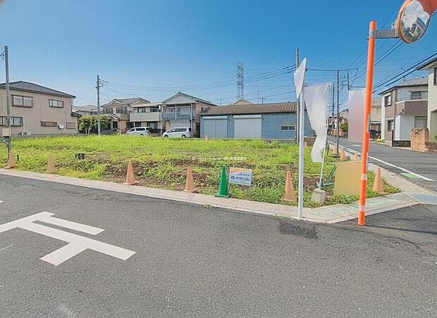 耐震等級最高等級の住宅性能評価書はもちろん、長期優良住宅の認定も受けた高性能な住宅です。長く、安心して住んでいただきたい、だからこそ厳しい第三者のチェックをお願いし、お客様に安心を届けます。