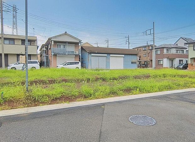 資料請求やご案内も即日対応いたします♪同じ施工例の物件見学や、完成イメージプレゼンテーションも承っております。どのような建物が建つか、間取りの広さは？など気になる点を一つ一つご説明させていただきます。