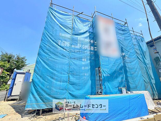 耐震等級最高等級の住宅性能評価書はもちろん、長期優良住宅の認定も受けた高性能な住宅です。長く、安心して住んでいただきたい、だからこそ厳しい第三者のチェックをお願いし、お客様に安心を届けます。