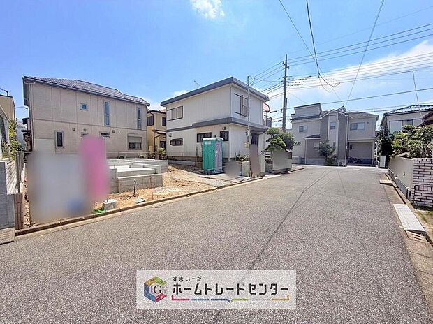 完成してからは見ることのできない、施工方法や構造をしっかりとご確認いただけるのが、建築中の住宅の大きなメリットです。専門知識を持ったスタッフがご説明させていただきます。お気軽にお問い合わせください。