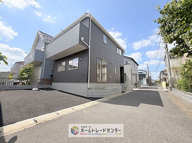 爽やかな青空と陽光に包まれる心地よい住空間。ネットでは分からない現地の魅力をぜひご覧ください。人生で大切なお住まいですので、ゆっくりとご見学ください。
