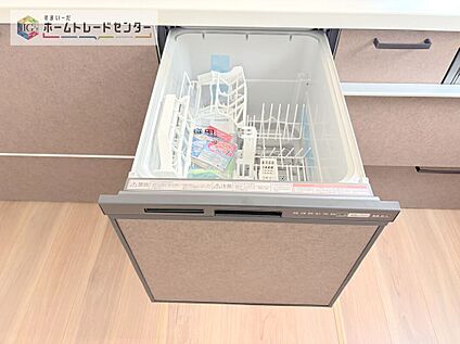 【食器洗浄乾燥機】