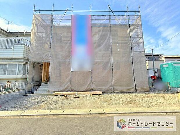 【現地外観写真】完成してからは見ることのできない、施工方法や構造をしっかりとご確認いただけるのが、建築中の住宅の大きなメリットです。専門知識を持ったスタッフがご説明させていただきます。お気軽にお問い合わせください。
